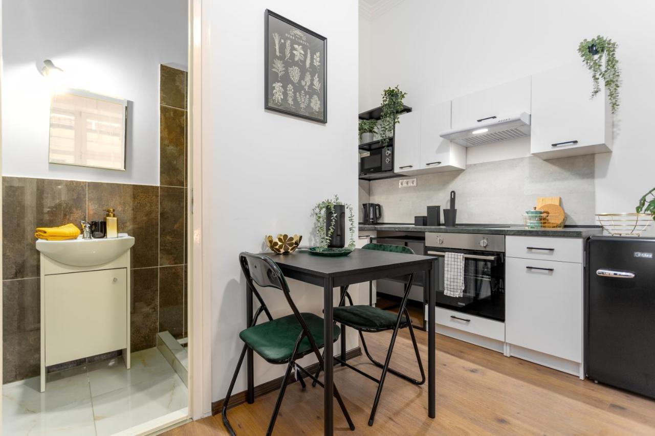 Green Goblin Apartment With Free Private Parking بودابست المظهر الخارجي الصورة